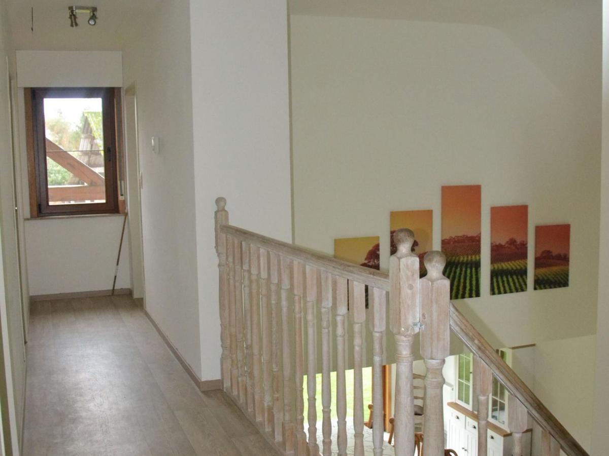 Welcoming Villa In Puivelde With Terrace Garden Barbeque Ngoại thất bức ảnh